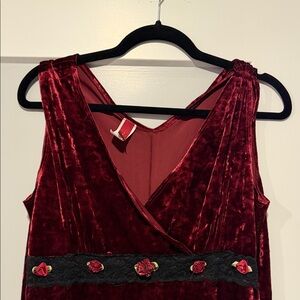 Chic Asymmetrical Velvet Dress in Deep Red